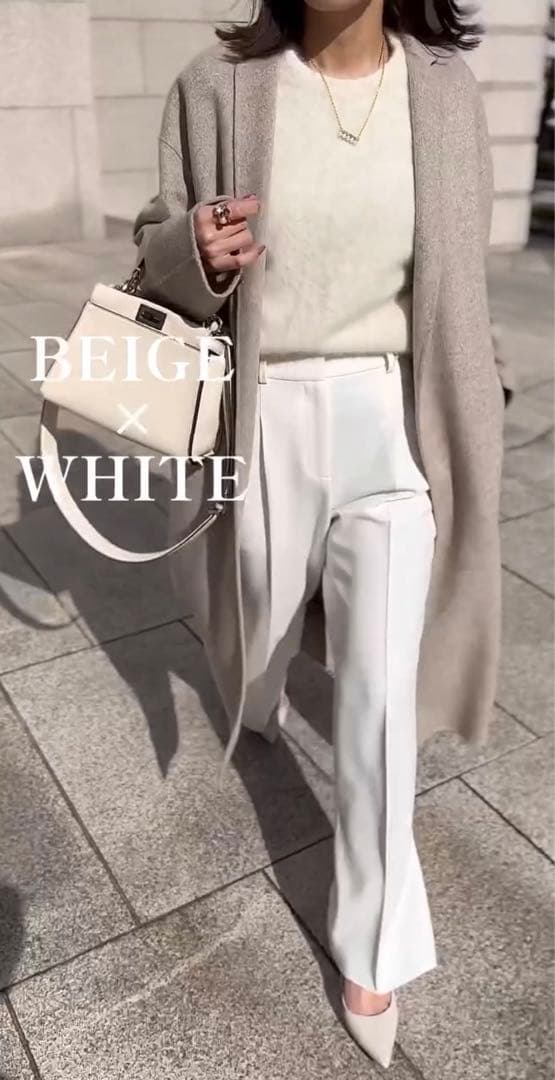 【新品未使用】フェンディ ピーカブー ミニ　ハンドバッグ　ホワイト