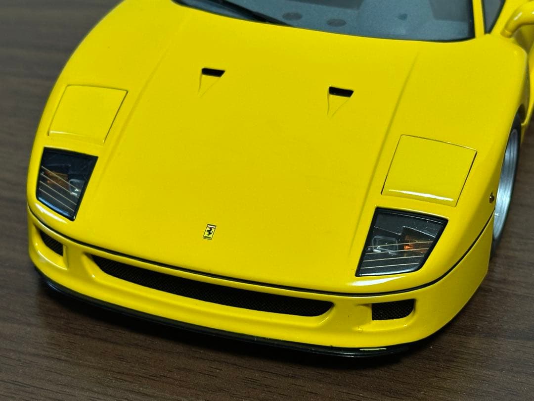 1/18 京商　フェラーリF40イエロー