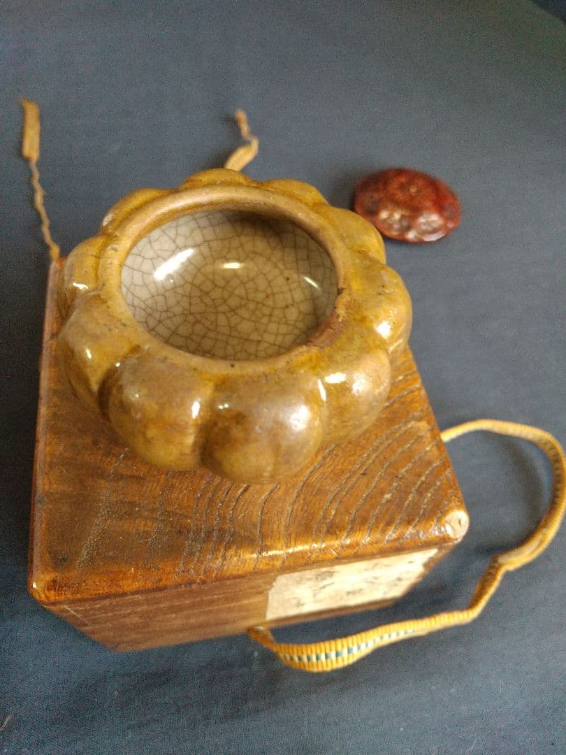 本歌 阿古陀形 時代交趾香合