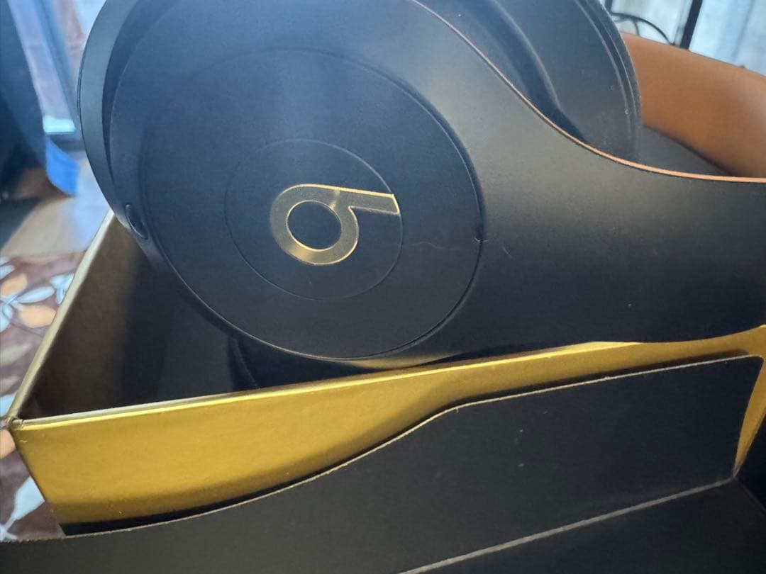 Beats Studioe wirelessヘッドホン