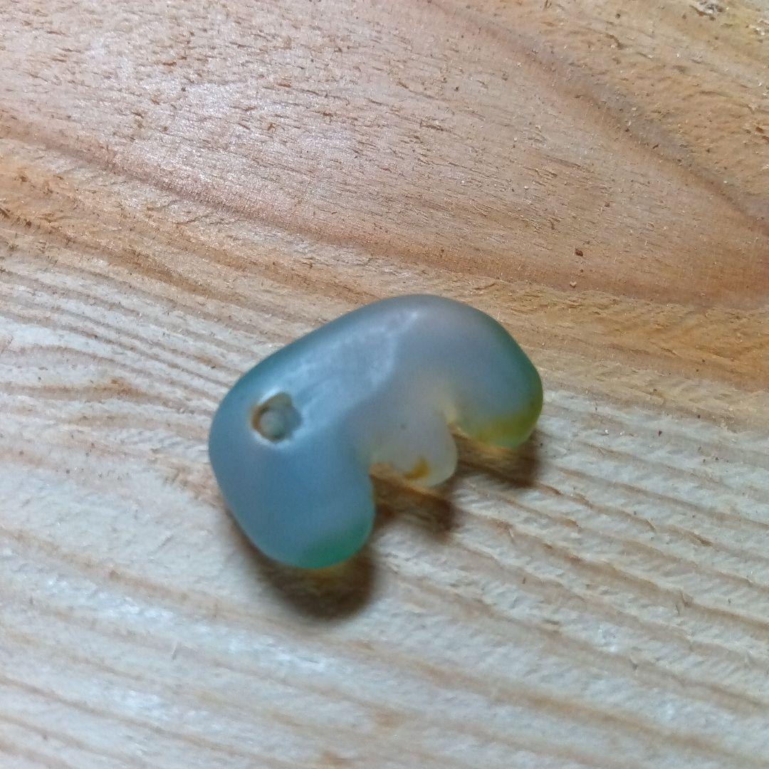 彌生文化期　「考古資料」　獣形勾玉　不整形獣形小勾玉