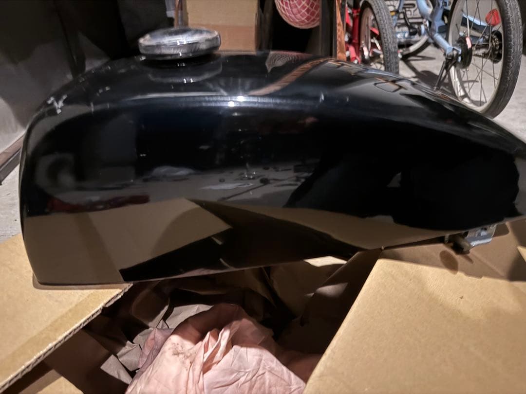 ✨*✨様 KAWASAKI w650燃料タンク