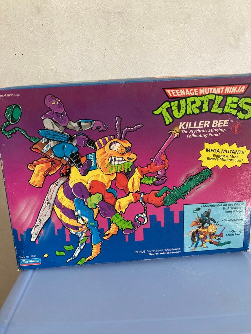 TMNTミュータントタートルズ フィギュア　2点セット。