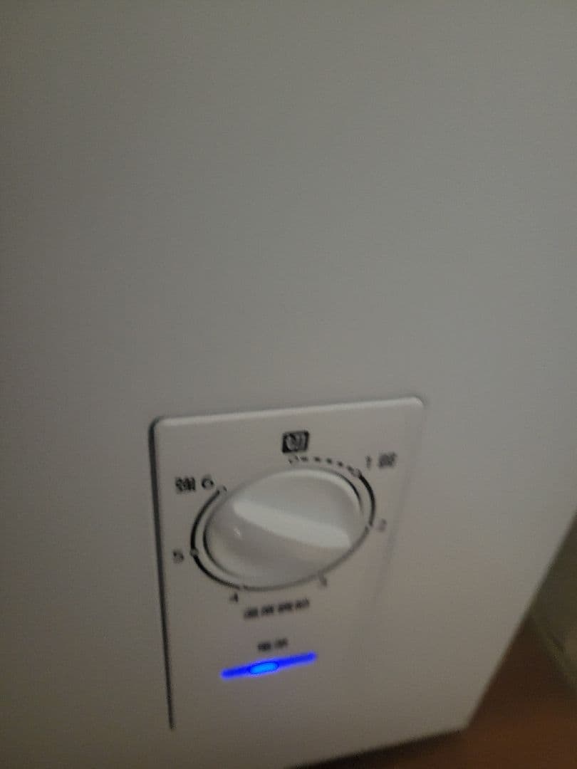 大容量 冷凍庫 LED照明付き