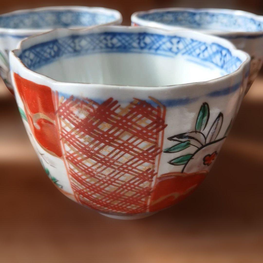 アンティーク手書き小鉢 花柄と幾何学模様の陶磁器小鉢31個セット