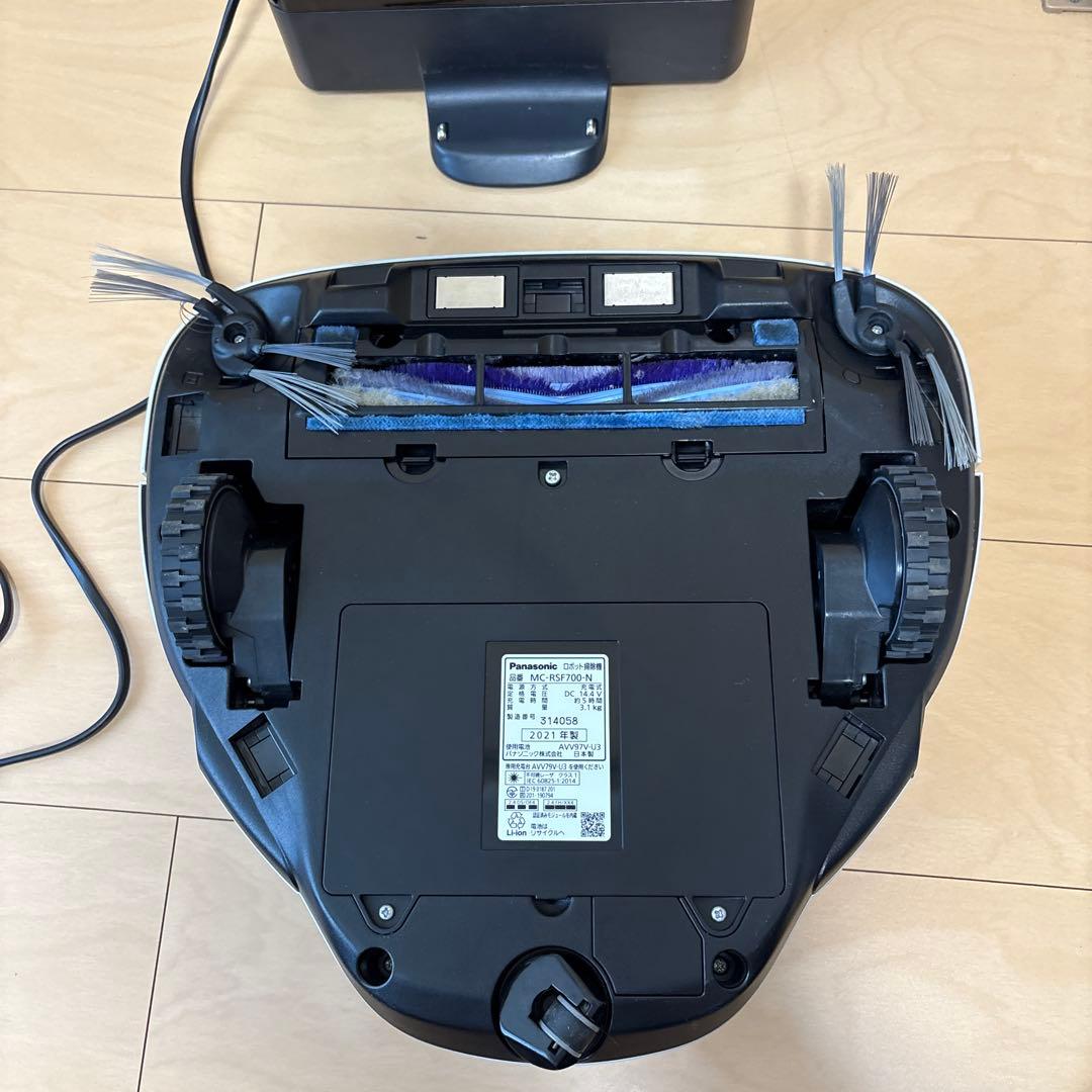 Panasonic RULO ルーロ　ロボット掃除機　MC-RSF700