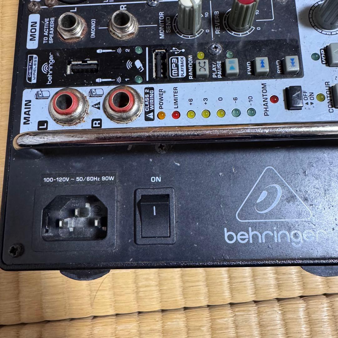 BEHRINGER EUROPORT EPS500MP3 パワードミキサー