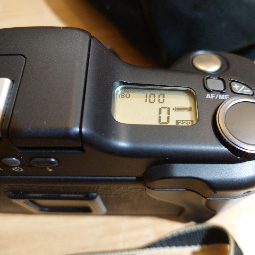 フジフイルム　GA645wi　フード+カバー付き