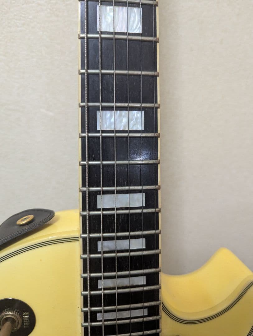イエロー エドワーズ レスポールスタイル エレキギター ギターケース付き