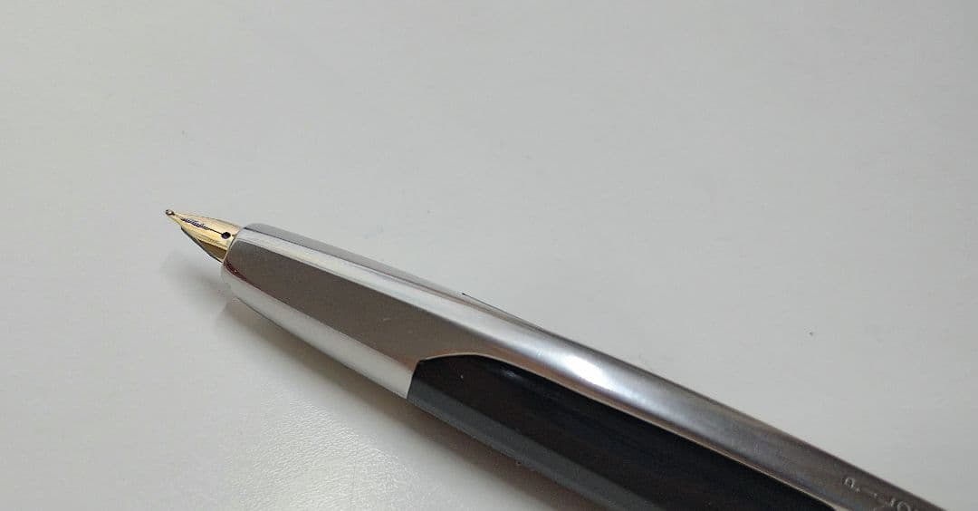 パイロット キャップレス 多面体 14K 細字F 廃番 レア