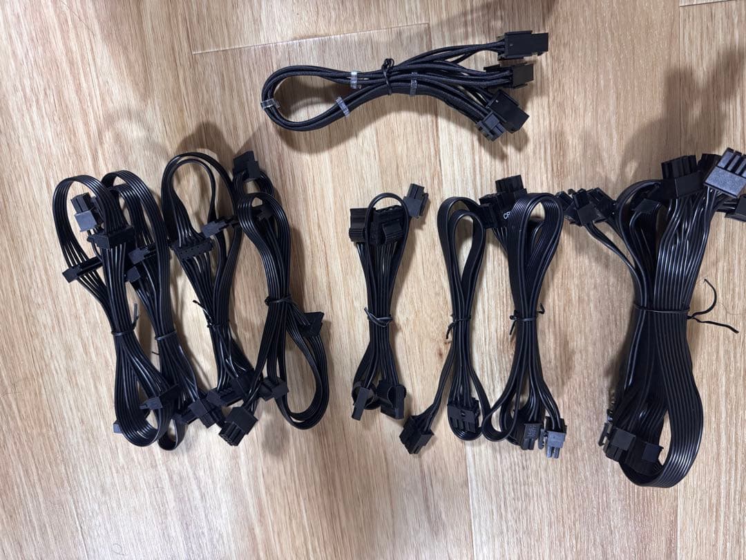 Corsair Serie RM850 850W電源ユニット