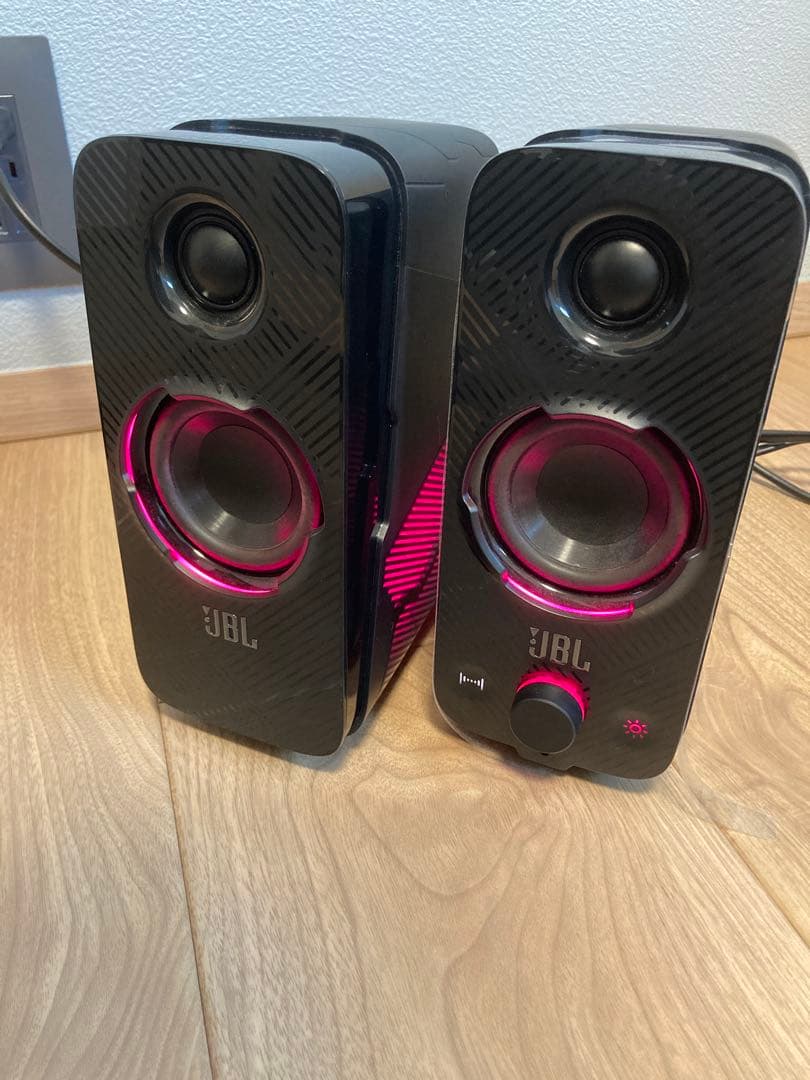 美品 JBL ゲーミングスピーカー Quantum Duo