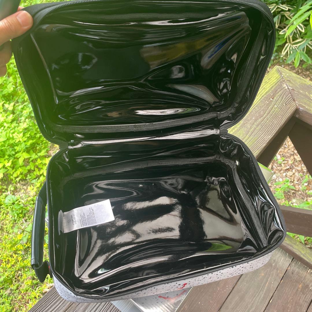 ナイキゴルフシューズ　ジョーダンレトロ6 27.5㎝とケースセット