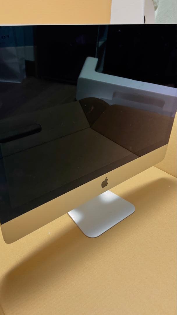 【専用】Apple MacBookデスクトップ　21.5 2019 Retina