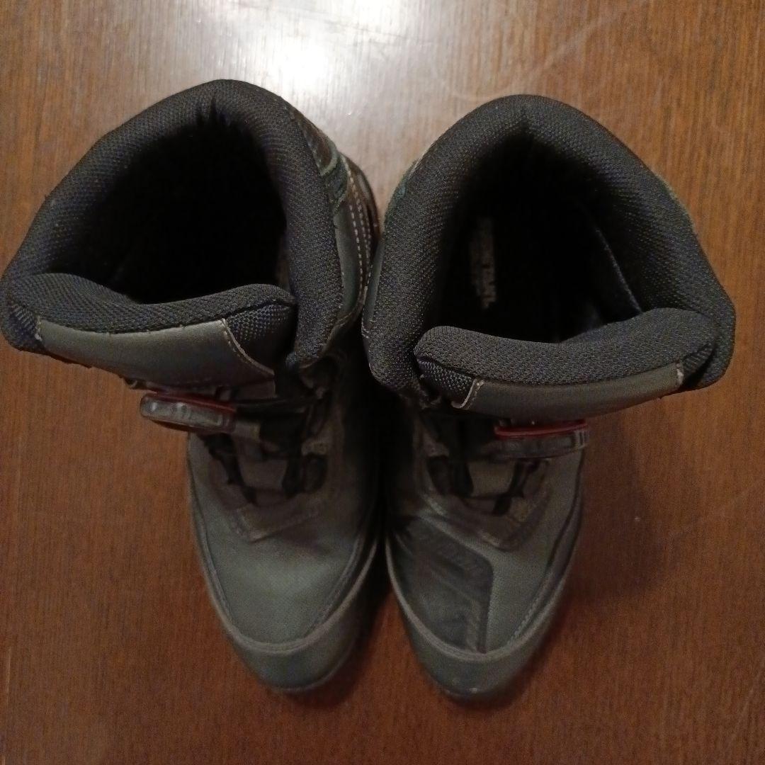 商品番号：7　KUSHITANI アドーネシューズ　年式：2022年