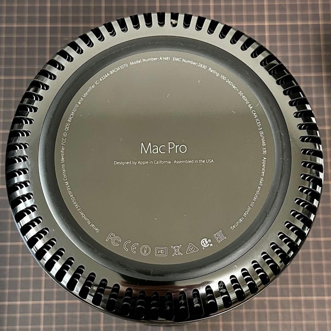 y*i様 Mac Pro Late 2013 A1481 SSD 1T新品