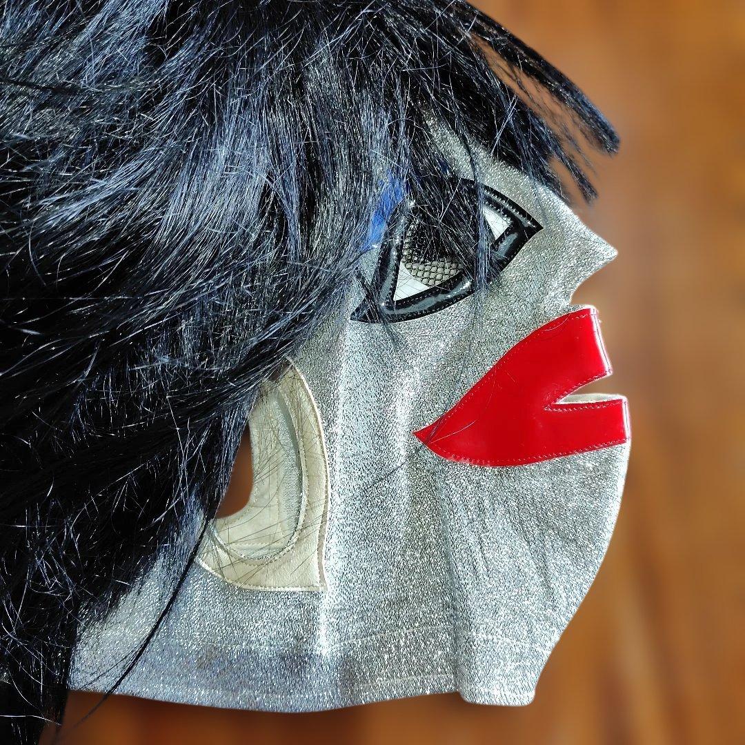 マスク　シルバー 　 黒髪付き