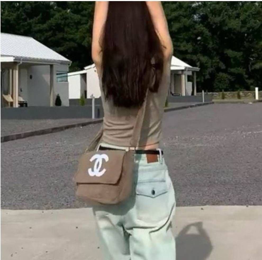 ＡＡＡ ショルダーバッグ ベージュ ノベルティ