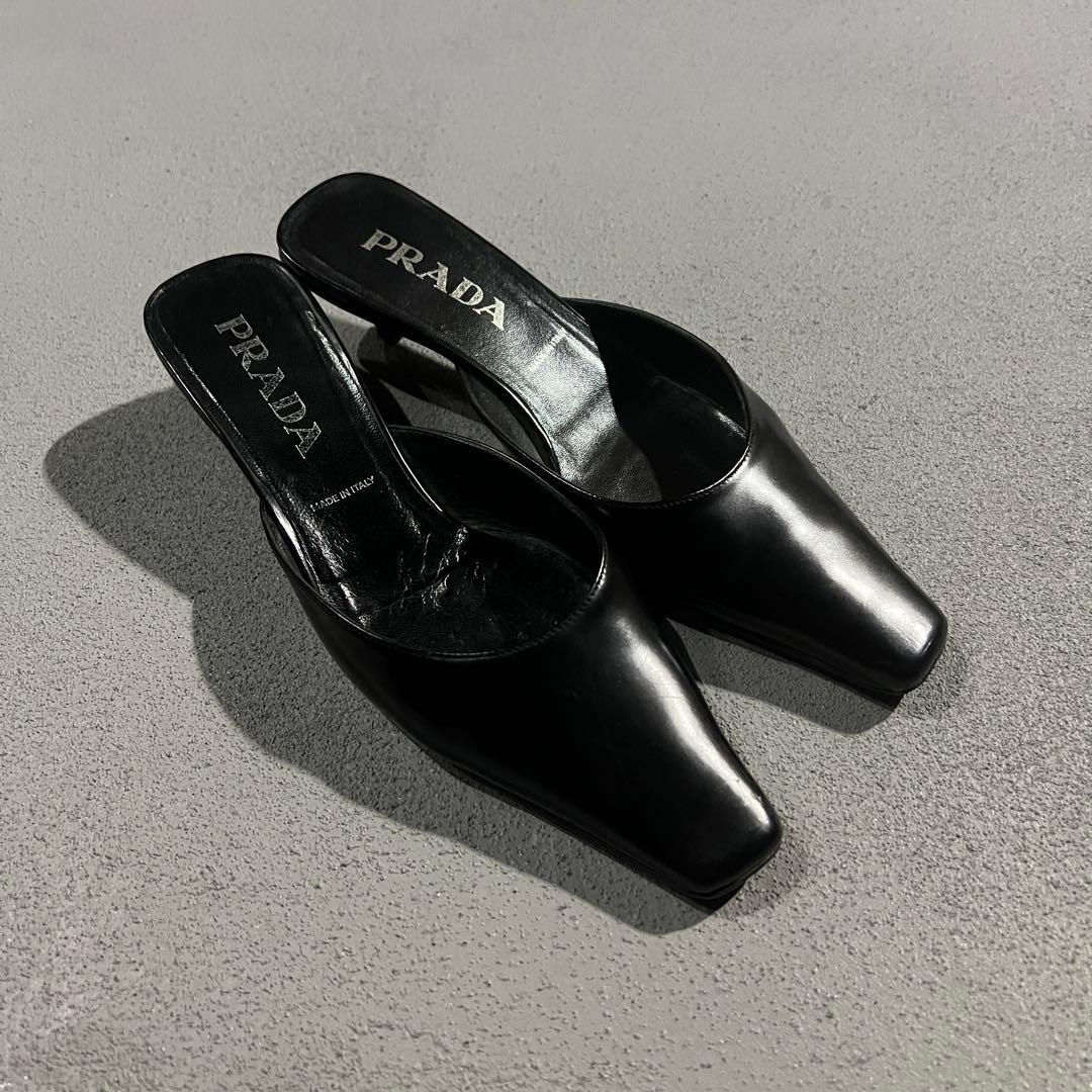 靴 Archive PRADA square toe leather mules