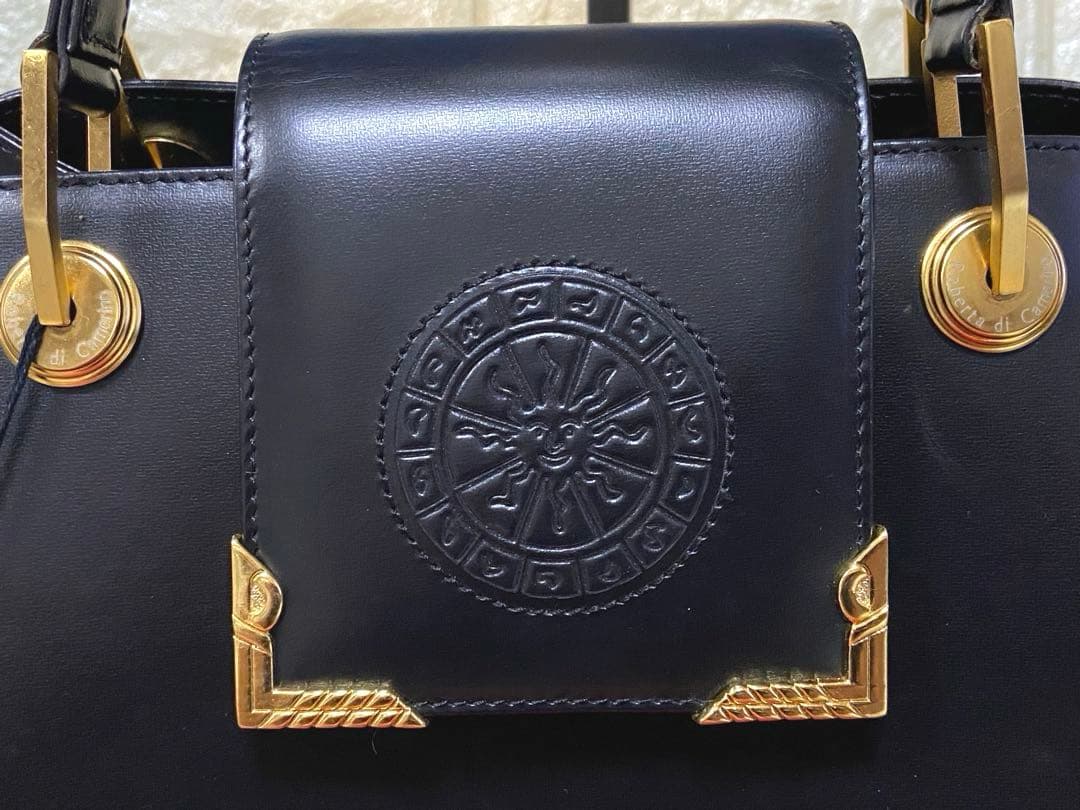未使用 ロベルタディカメリーノ ワンショルダーバッグ 巾着 レザー 本革 バケツ