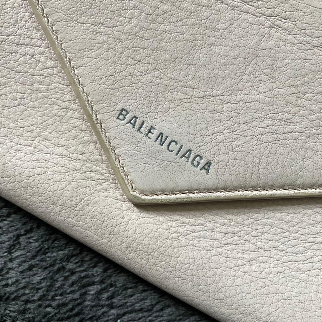 バレンシアガ　ピンク　桃色　長財布　レディース