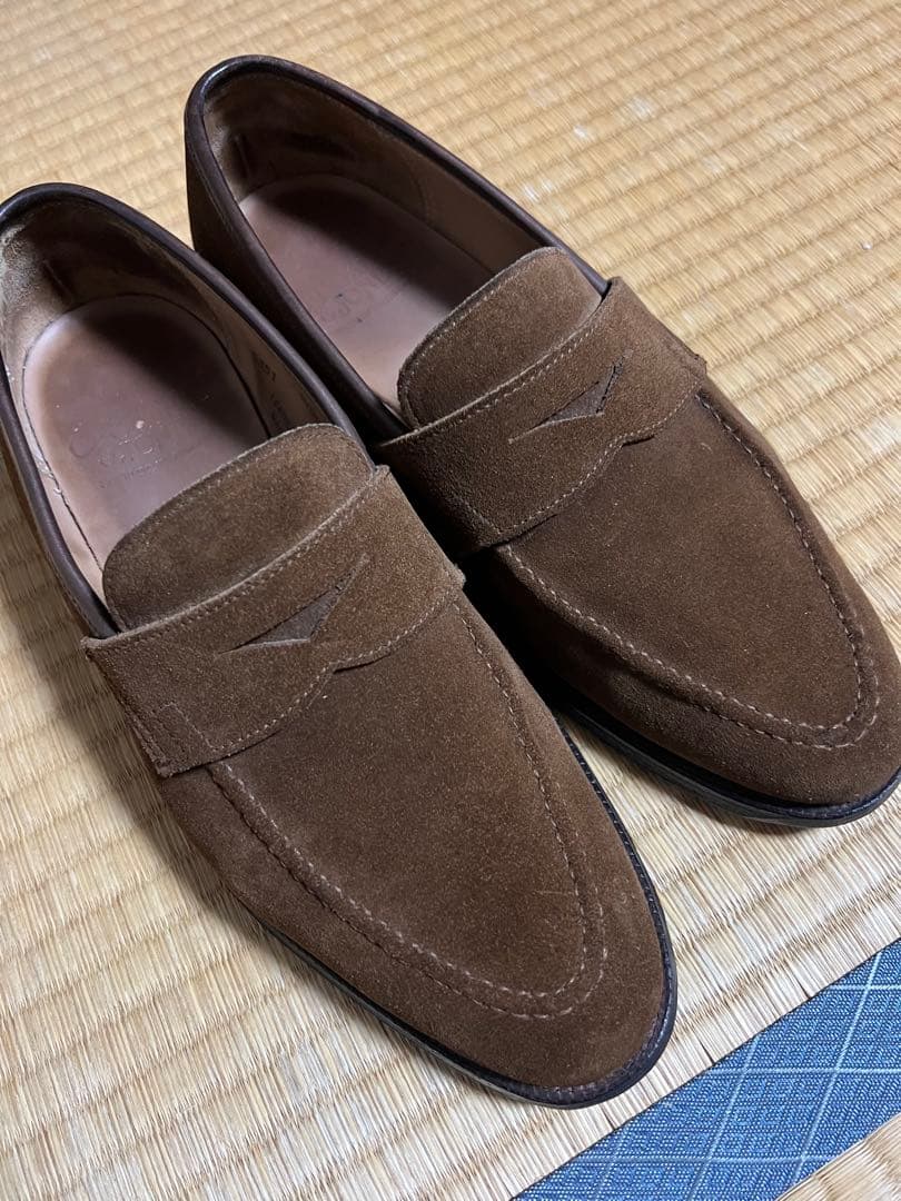 Crockett & Jonesスエードローファー SYDNEY茶5E