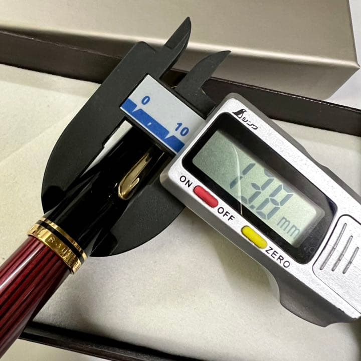 Pelican ペリカン スーベレーン M600 ブラック 万年筆 M