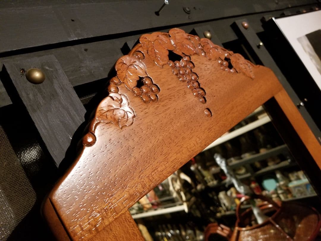 1970's　透かし彫り　細工　葡萄　蔦柄　ブナ桜　無垢　ロング　ウォールミラー