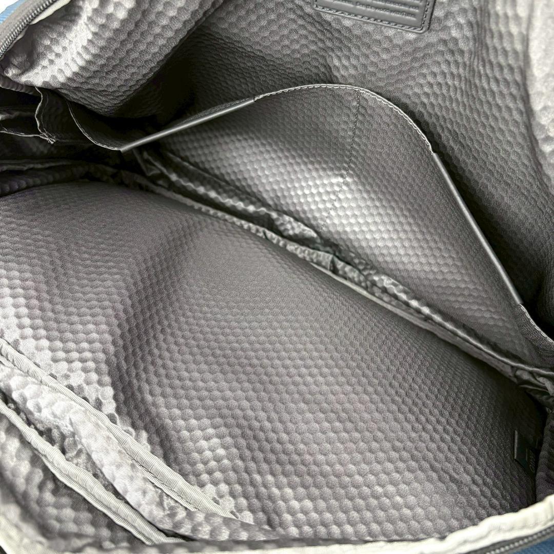 【美品】トゥミ バックパック 3WAY ビジネスバッグ 232398NVY 通勤