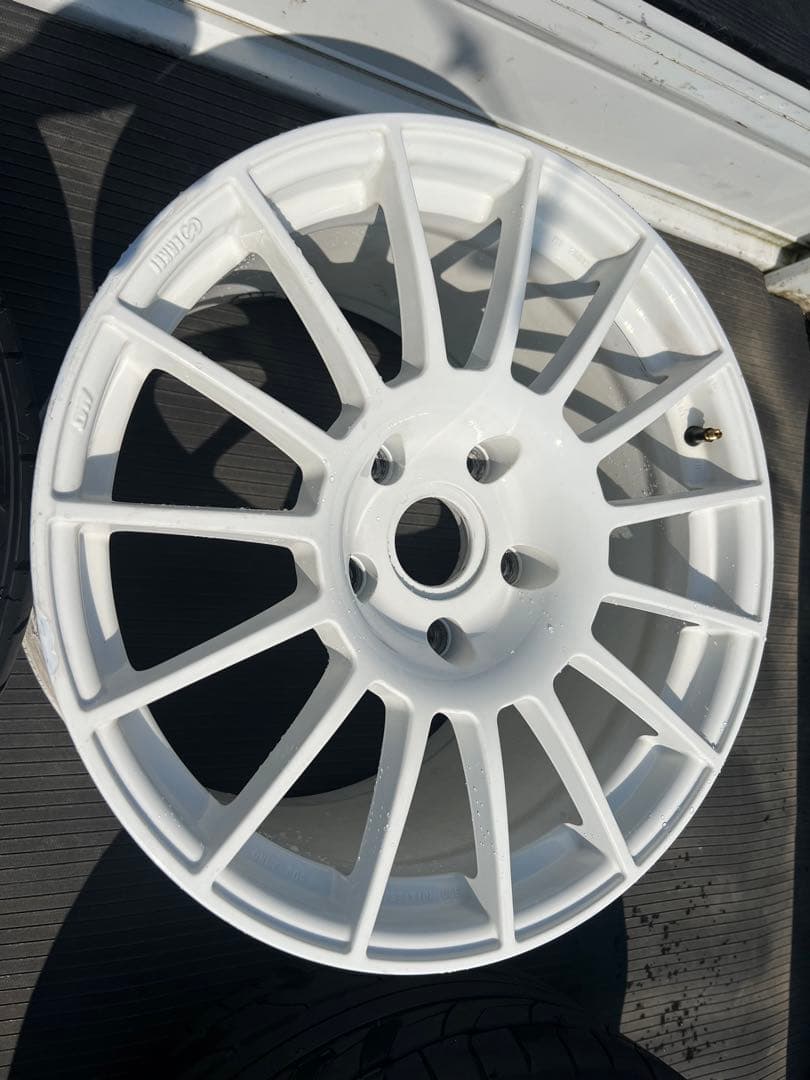 エンケイ　RC-T4 18インチ　PCD130 ポルシェ911 996 997