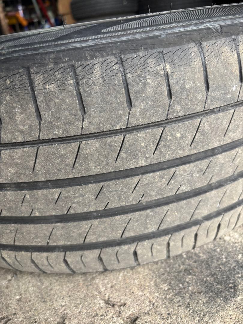 18クラウン純正ホイールタイヤ