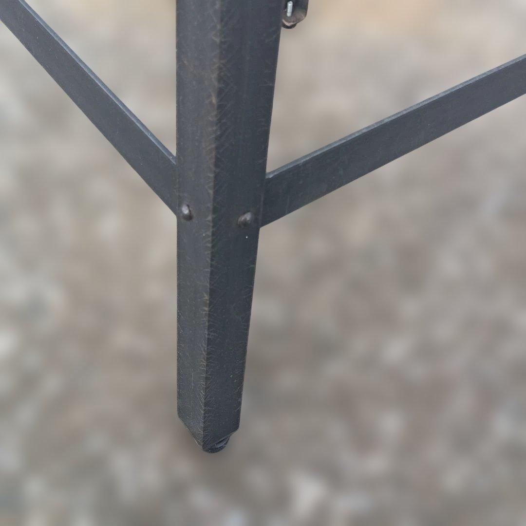 S*y様 5002)円形木製座面のアイアンスツール　ヴィンテージ　インダストリア