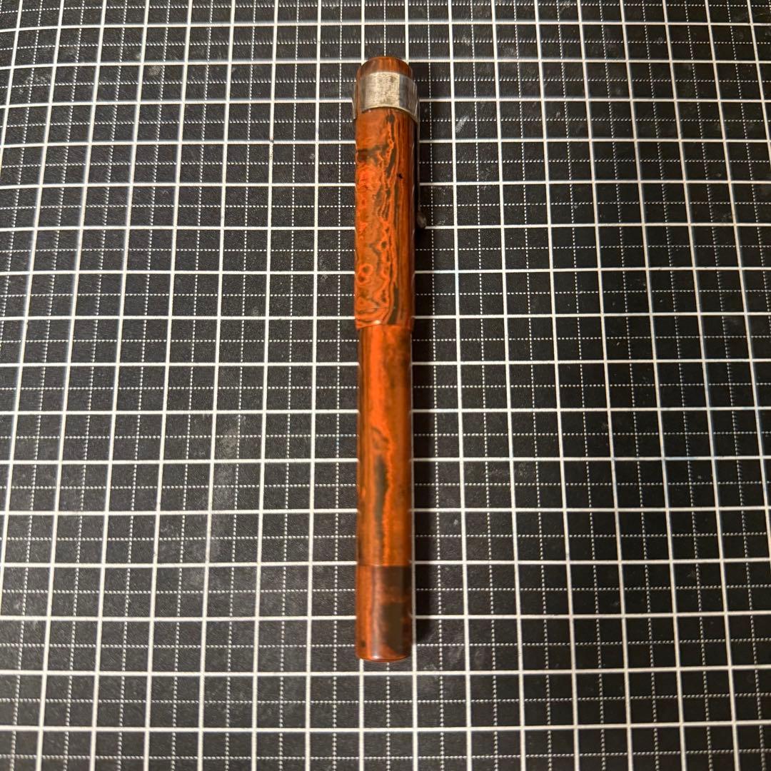 【訳あり】デラルー オノト 万年筆 マーブルエボナイト