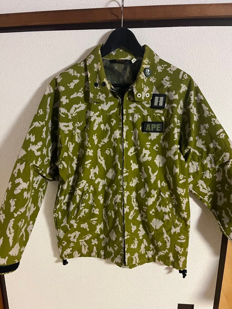 APE 迷彩柄 ナイロンジャケット Sサイズ