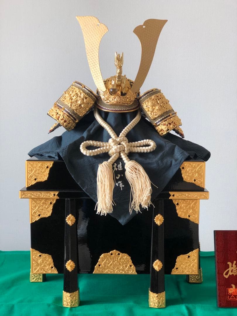 五月人形 正絹兜飾り 鈴甲子雄山作 こどもの日 端午の節句