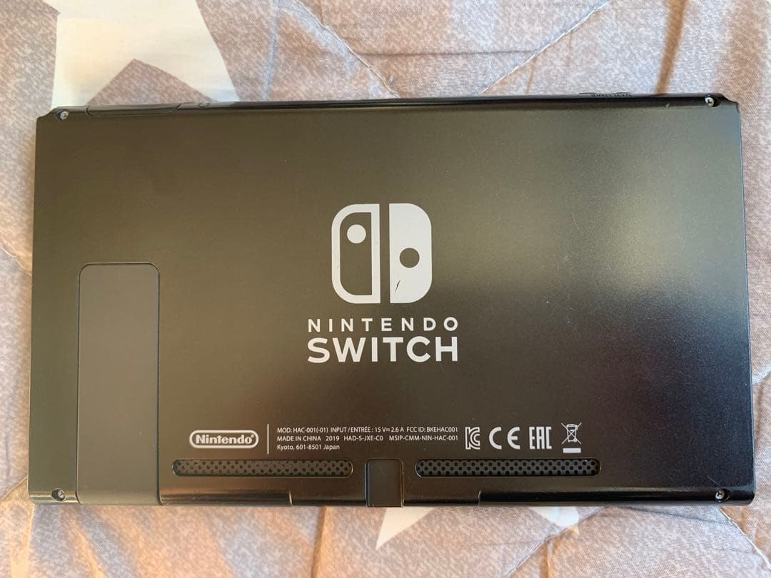 Nintendo Switch 本体　ケース付き