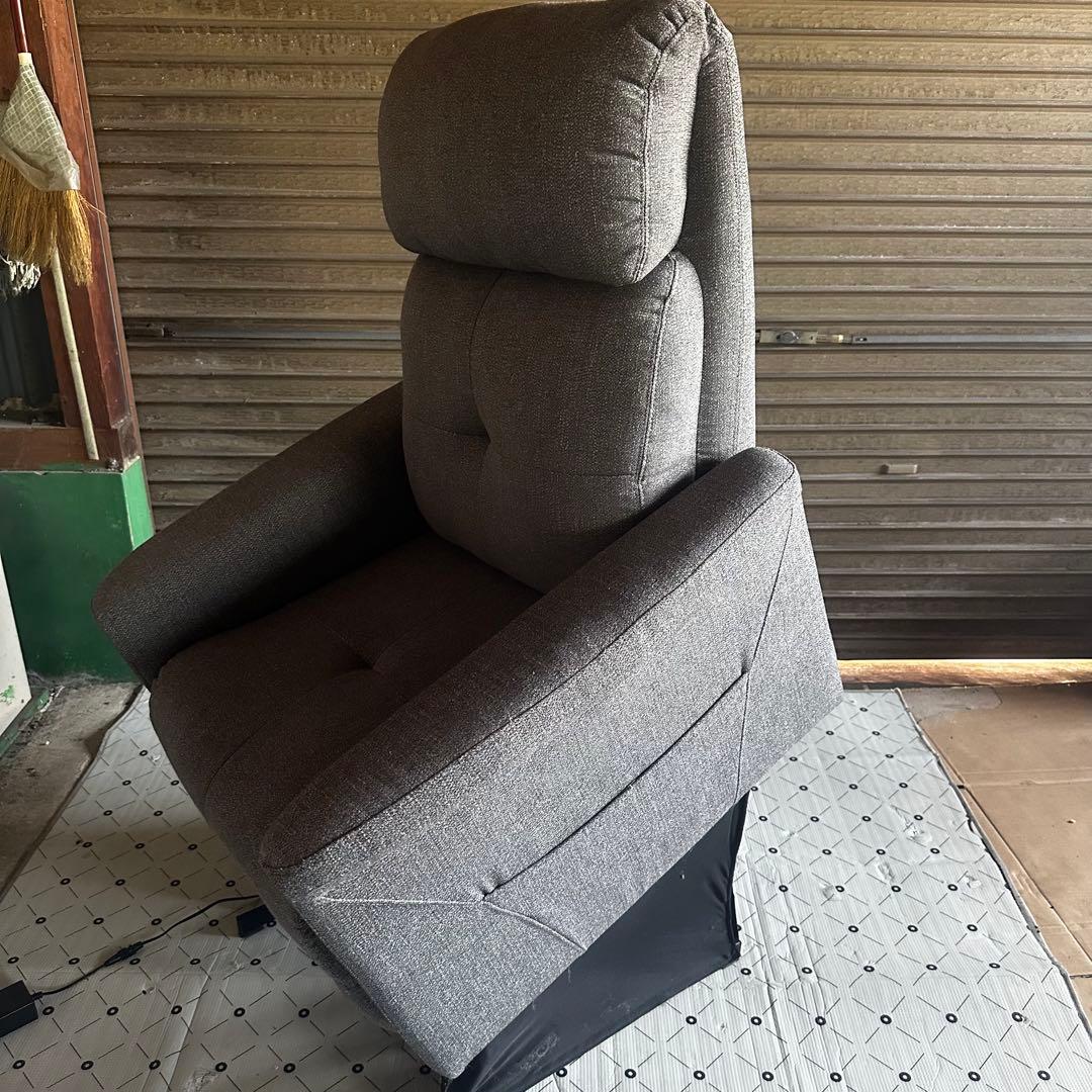 【超美品】電動リクライニングソファ（1人用）