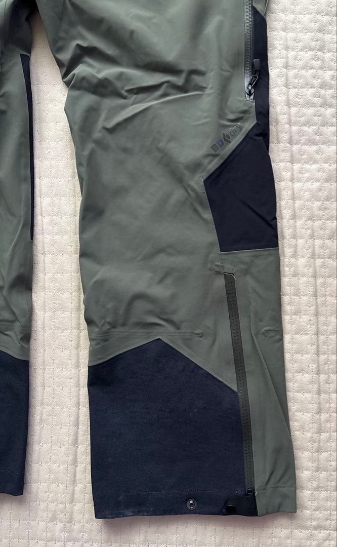 ブラックダイアモンド メンズ リーコンストレッチビブ　Mサイズ