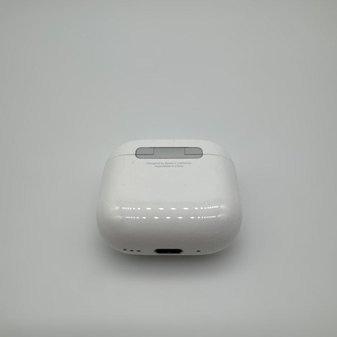 イヤホン AirPods 4 (ANC)