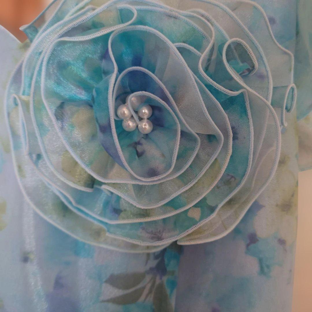 花柄ドレス フラワーモチーフ付き