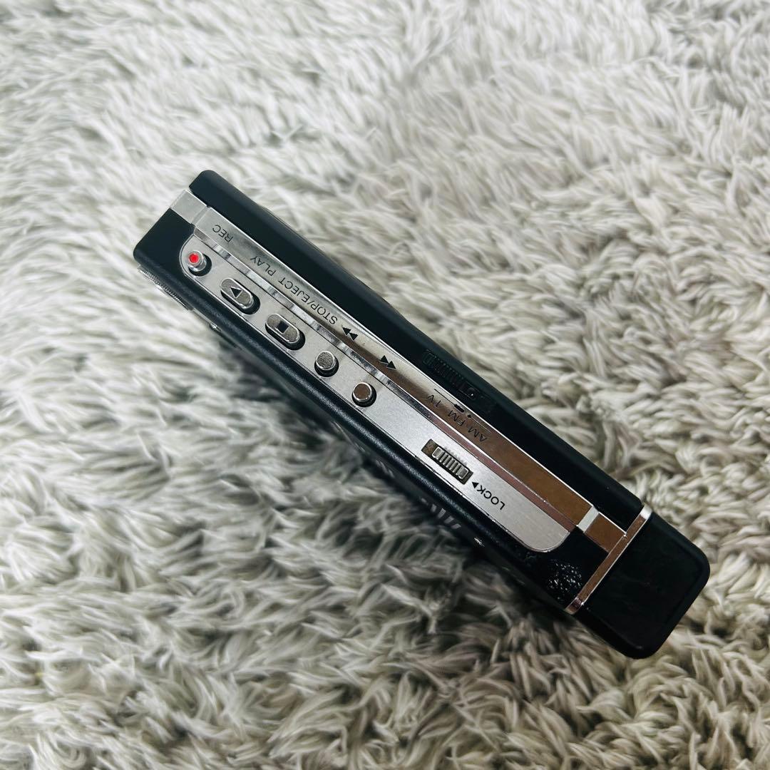 希少 ソニー ウォークマン WM-F203 AM FM WALKMAN レトロ