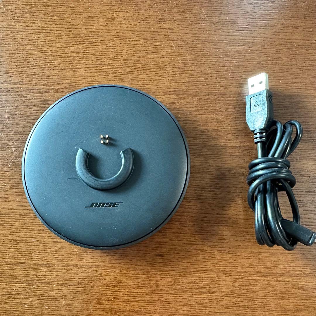 【美品】Bose SoundLink Revolveワイヤレススピーカー 土台付
