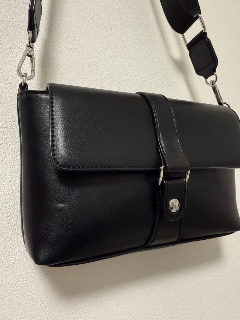 Lui's ミニポストマンBAG