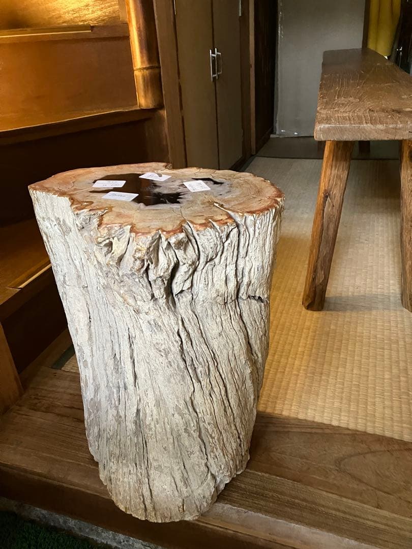 最上級品【珪化木スツール】品質保証