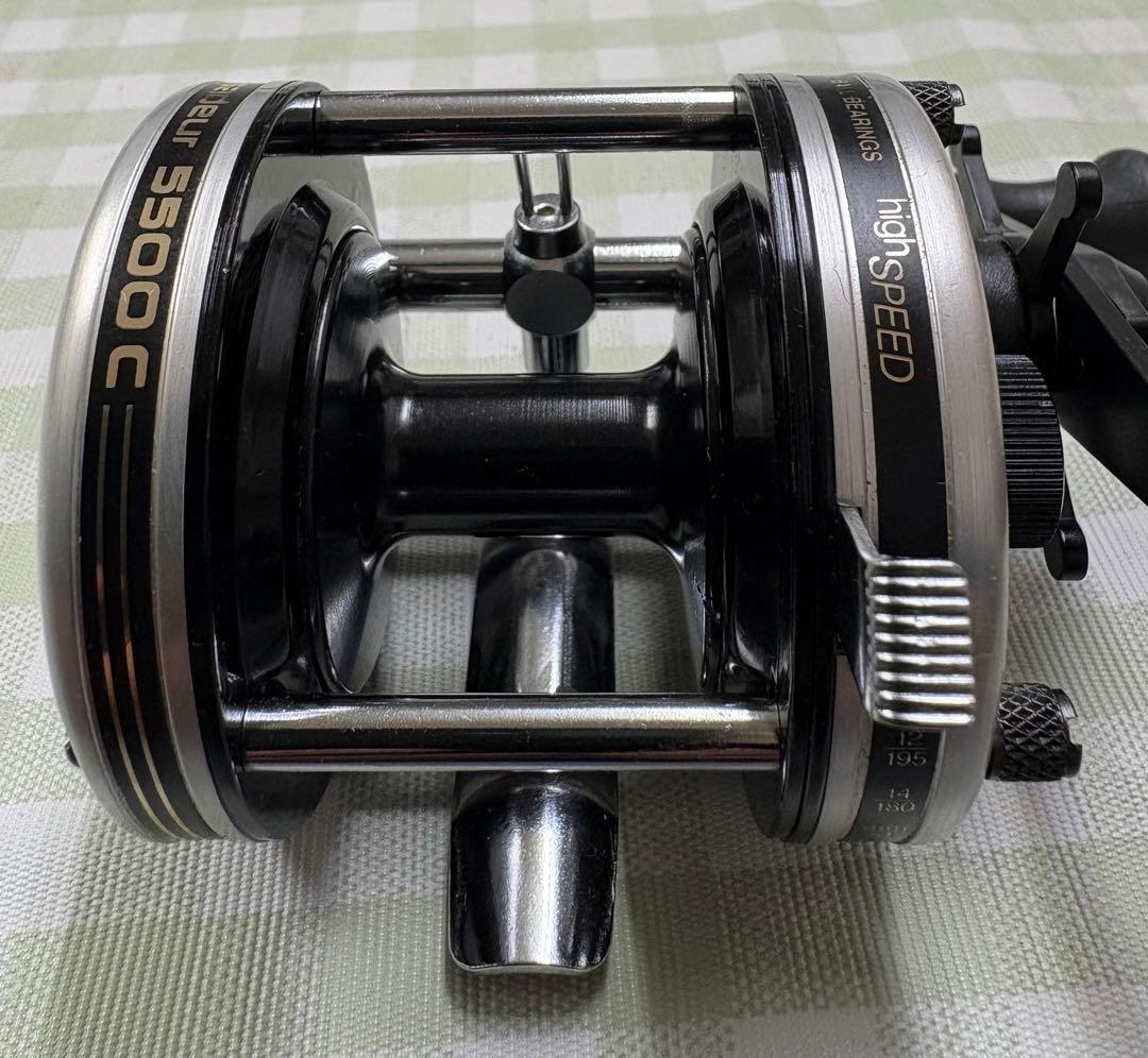 アブガルシア アンバサダー 5500C シルバー パーミングカップ