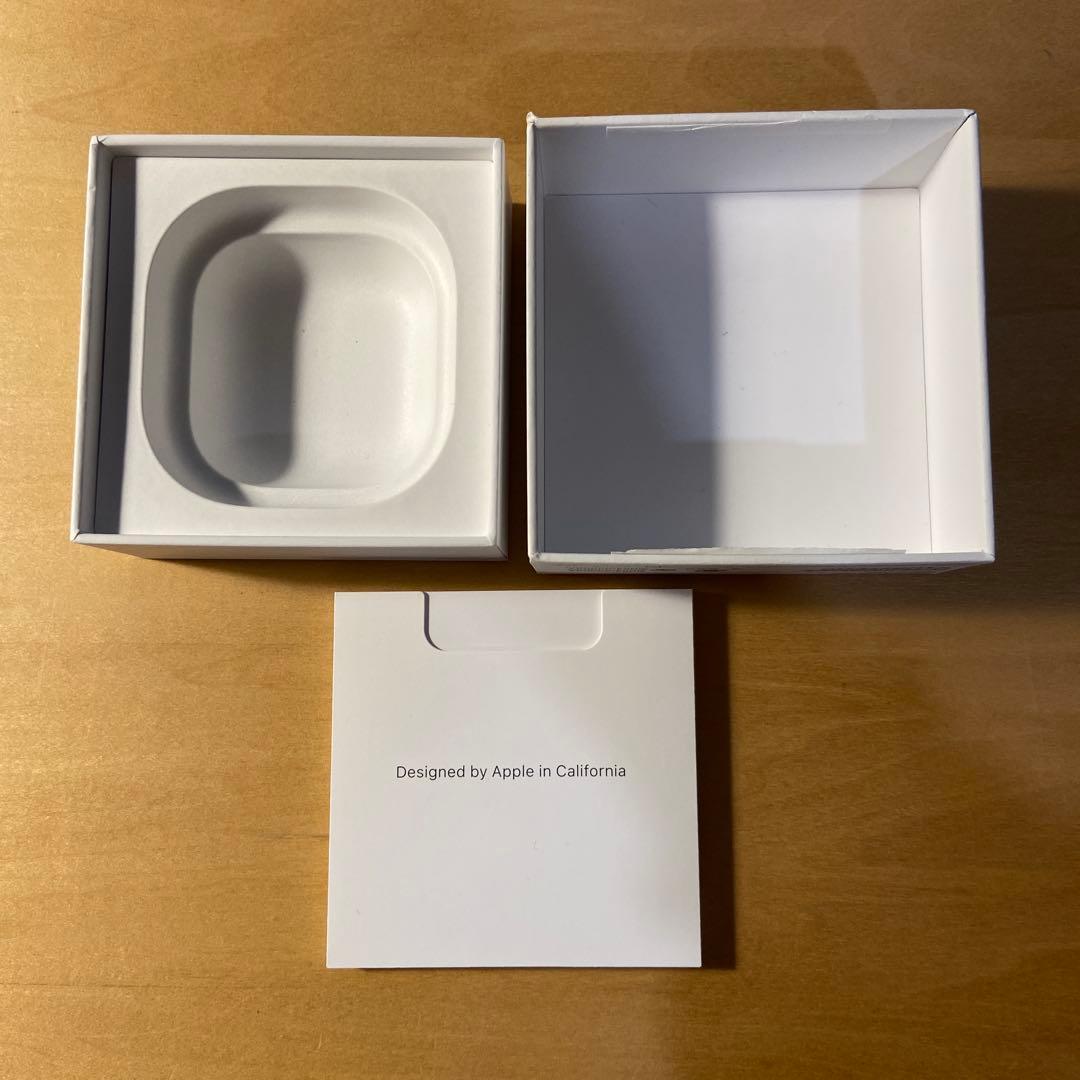 Apple Airpods 4 アクティブノイズキャンセリング搭載