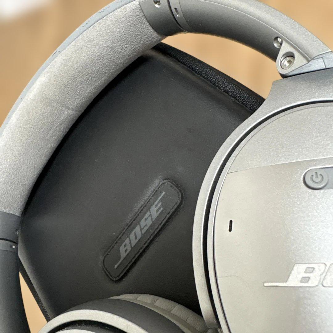 Bose QuietComfort 35 ワイヤレスヘッドホン　シルバー