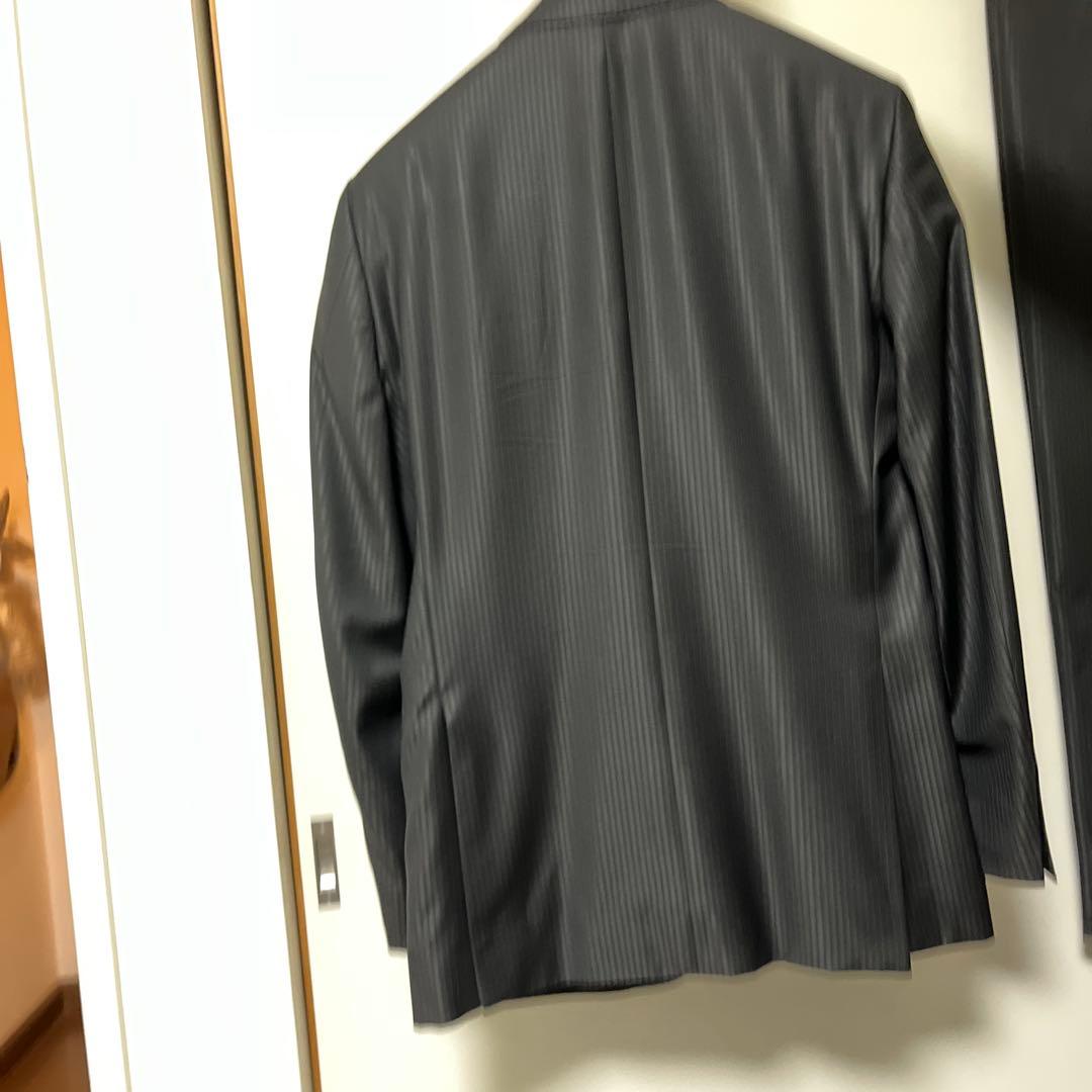 VERSACE 光沢ブラック ストライプ スーツ