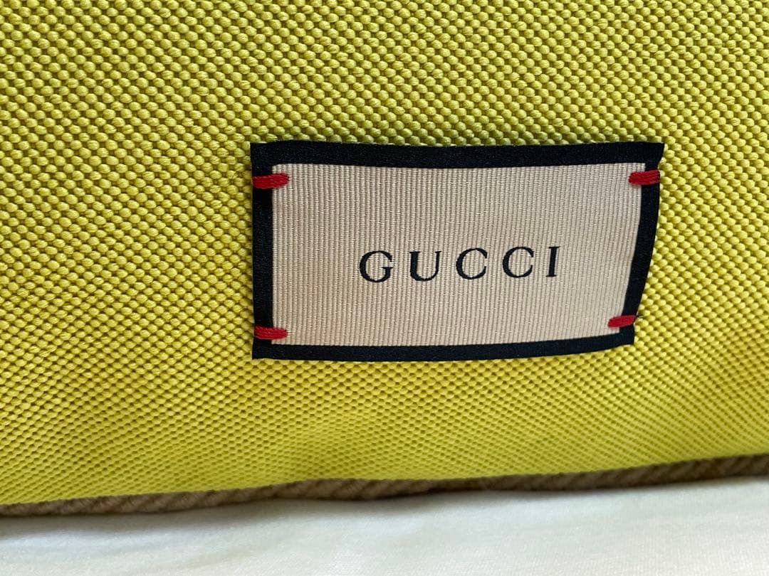 グッチ GUCCI クッション 新品未使用 定価13万