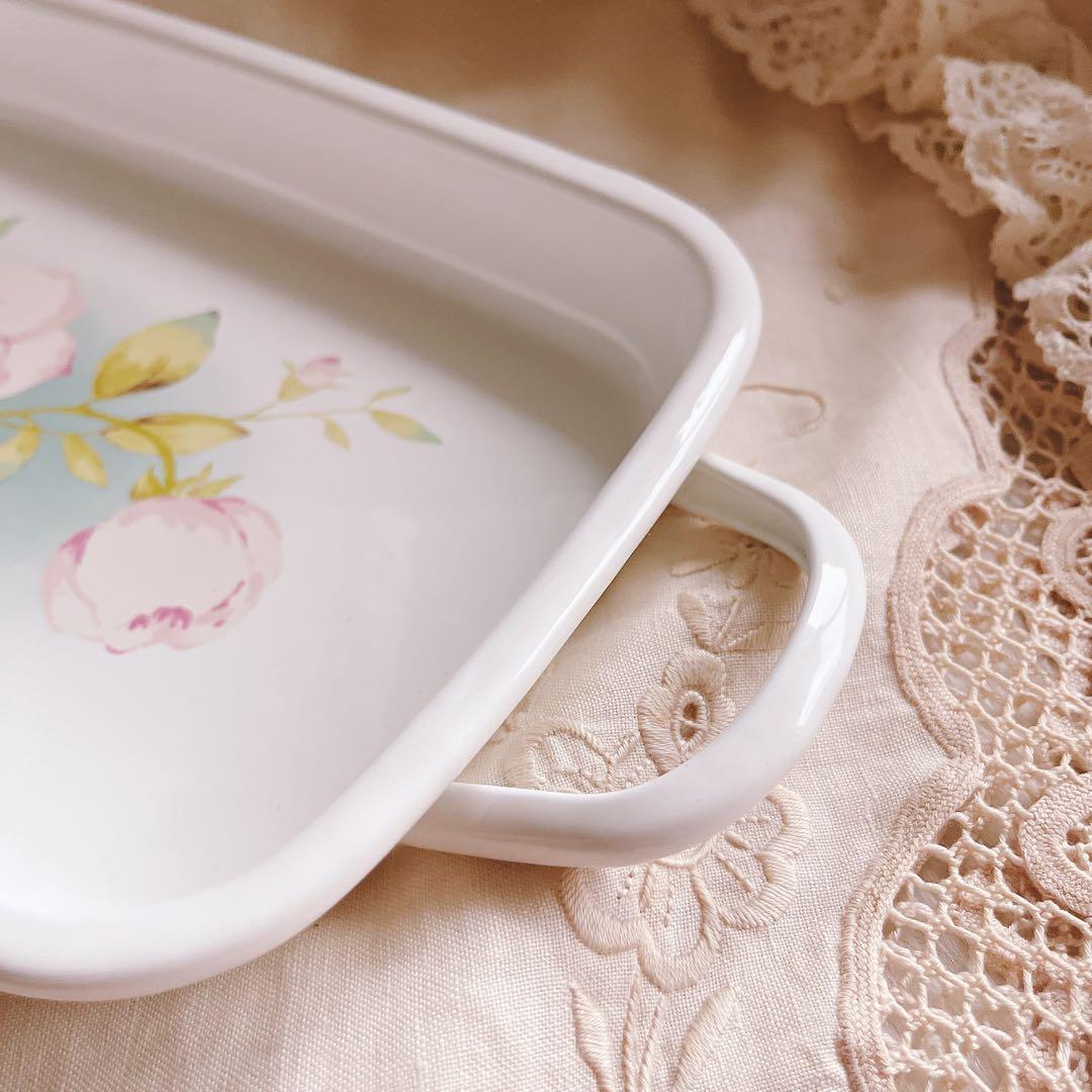 お値下げ♡イマン♡ポワージュホーロートレーマニーローズアンティークニトリイケア